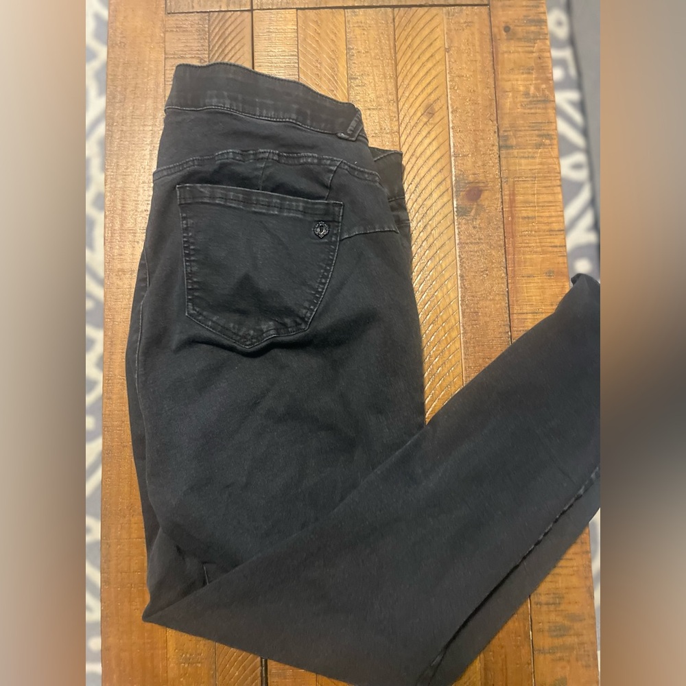Democracy Black Skinny Jeans